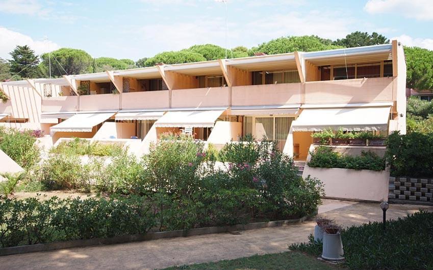 Residence Rex Lo Scoglietto Punta Ala Bagian luar foto