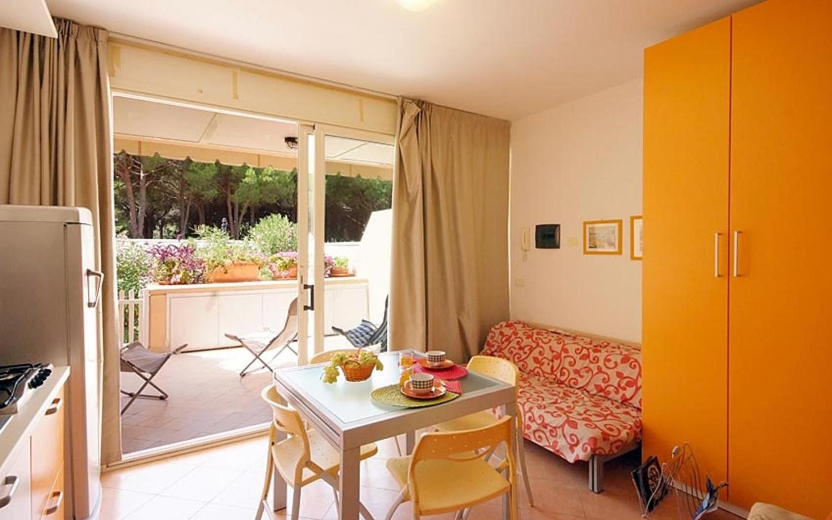 Residence Rex Lo Scoglietto Punta Ala Bagian luar foto
